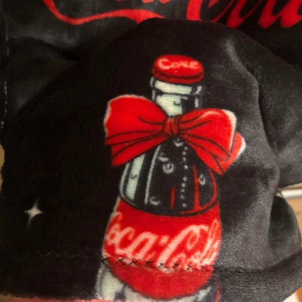 Coca Cola Black Red Christmas Throw Blanket with Santa drinking Coke Bows NWT